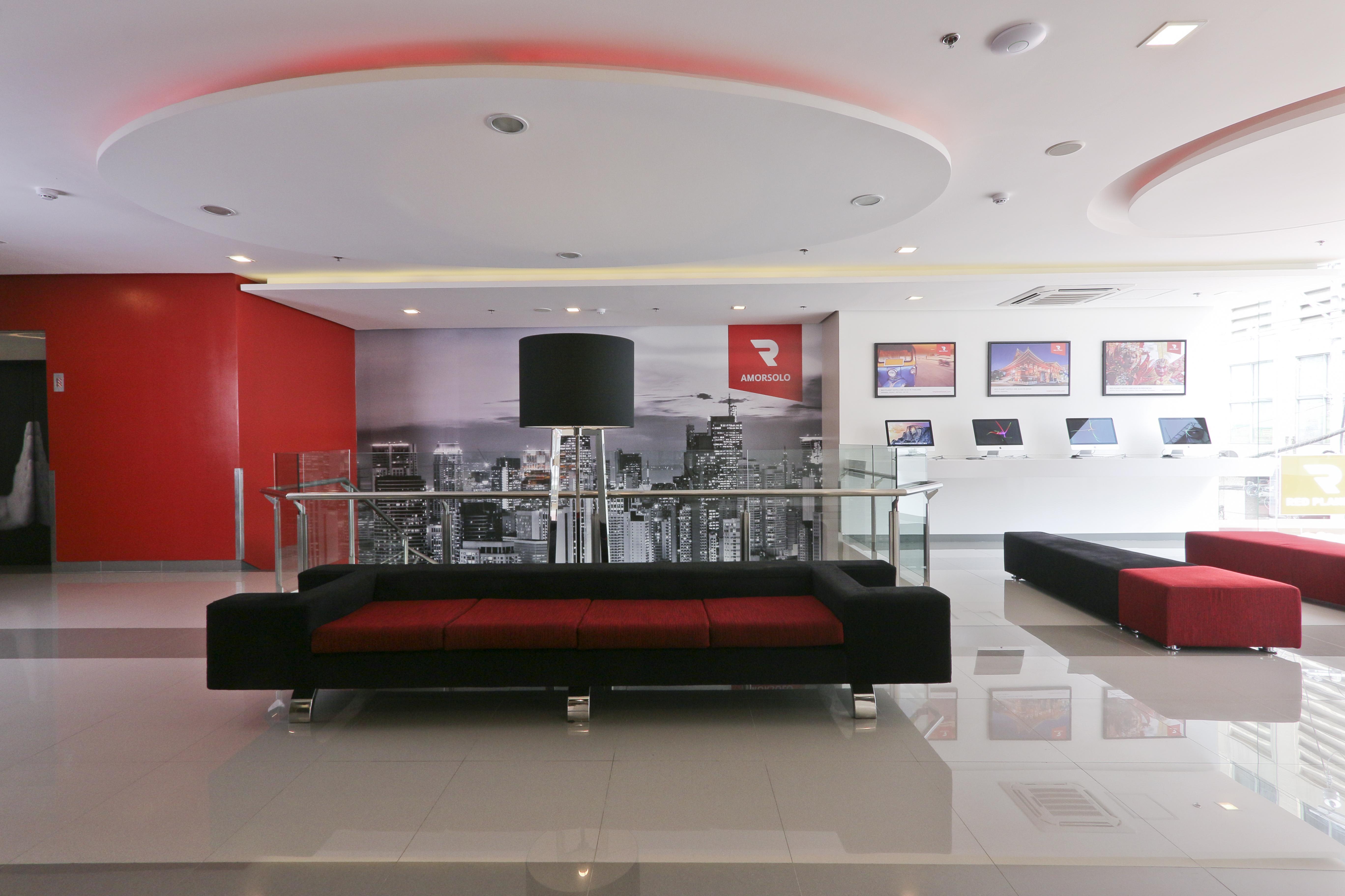 Red Planet Makati Amorsolo Makati City Buitenkant foto
